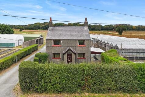 Detached house for sale