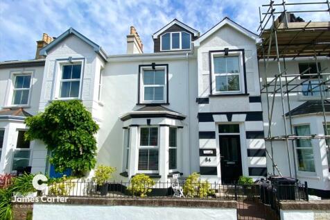 5 bedroom terraced house for sale