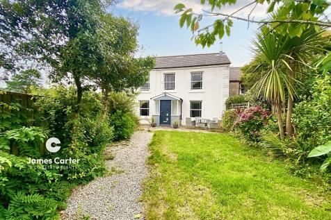 5 bedroom character property for sale