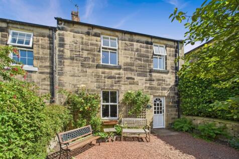 Percy Terrace, Alnwick NE66 3 bed terraced house for sale