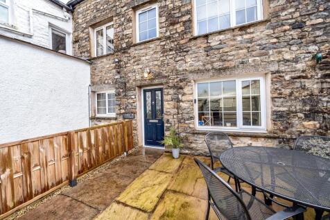 Corner Cottage, Davis Yard, Sedbergh 2 bed cottage for sale