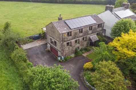 Kerine, Crooklands 5 bed detached house for sale