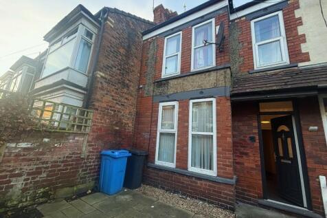 3 bedroom house of multiple occupation for sale