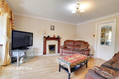 Weavers Rise, Telford 4 bed detached house for sale