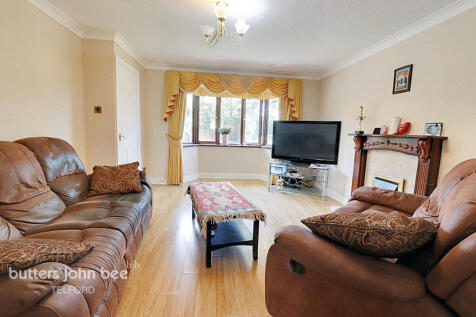 Weavers Rise, Telford 4 bed detached house for sale