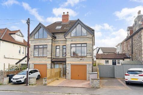 Town house for sale