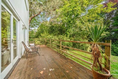 35 Nelson Road, Poole BH12 2 bed apartment for sale
