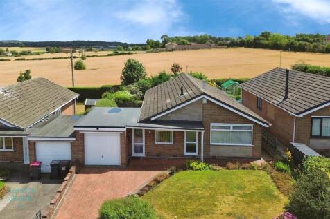 3 bedroom detached bungalow for sale