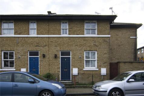 Benworth Street, Bow, London, E3 2 bed house for sale