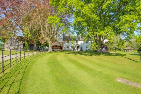Ditchling Road, Haywards Heath, RH16 6 bed detached house for sale