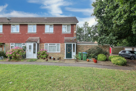Charlwood Gardens, Burgess Hill, RH15 3 bed end of terrace house for sale