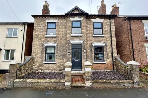 Castle Street, Telford TF1 4 bed detached house for sale