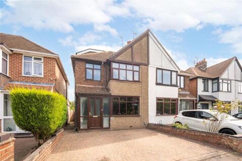 4 bedroom semi-detached house for sale