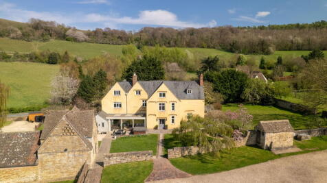 7 bedroom detached house for sale