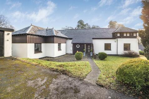 5 bedroom house for sale