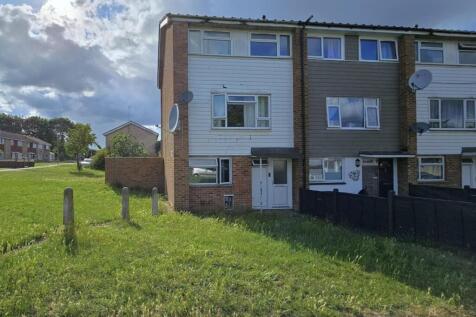 4 bedroom town house for sale