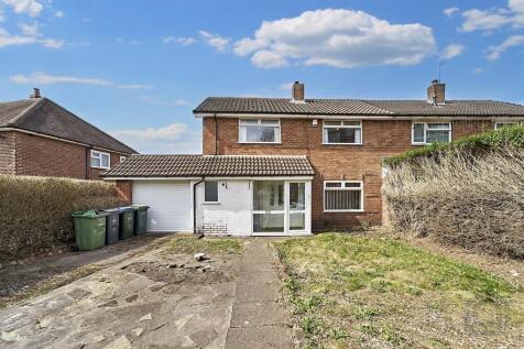 3 bedroom semi-detached house for sale