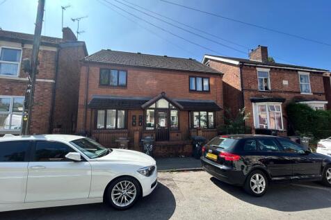 Wolverhampton WV6 4 bed house for sale