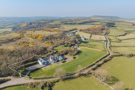 Beaumaris LL58 5 bed detached house for sale