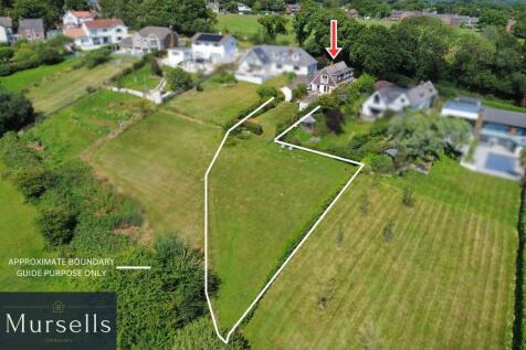 Eldons Drove, Poole BH16 4 bed chalet for sale