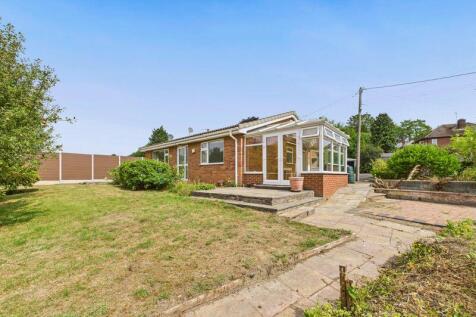 Doseley Road, Telford TF4 2 bed detached bungalow for sale