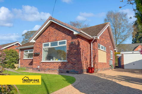2 bedroom detached bungalow for sale