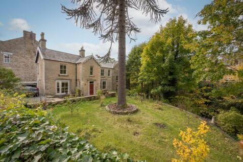 Market Place, Barnard Castle DL12 3 bed semi