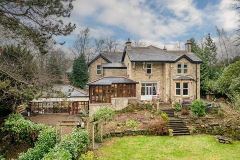 West Road, Hexham NE46 6 bed detached house for sale