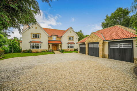 6 bedroom detached house for sale