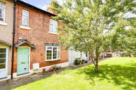 Cricklewood, London NW2 2 bed house for sale