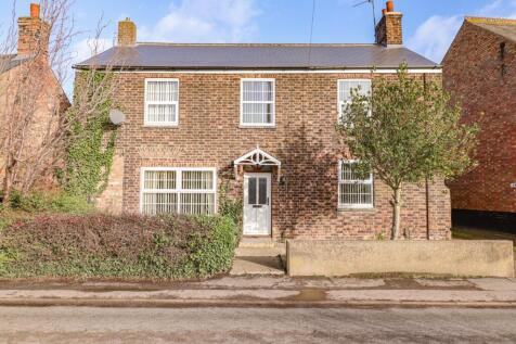 Sutton Road, Terrington St. Clement... 4 bed detached house for sale