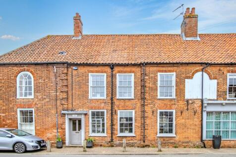 Overy Road, Burnham Market, Norfolk... 2 bed cottage for sale
