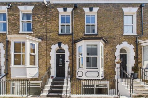 Shaftsbury Street, Kent CT11 3 bed terraced house for sale
