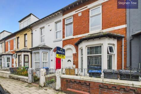 Lowrey Terrace, Blackpool, FY1 4 bed terraced house for sale