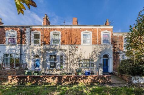 5 bedroom house for sale