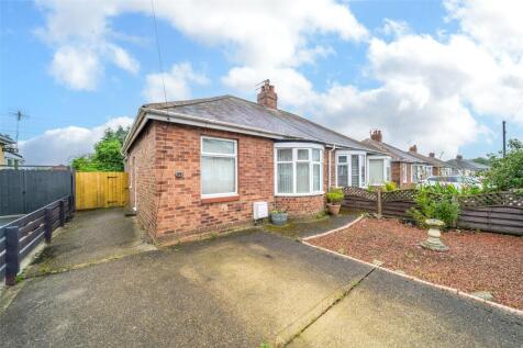 Firtree Crescent, Forest Hall... 2 bed bungalow for sale