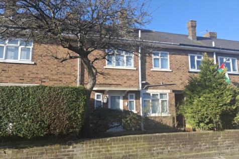 Chapman Grove, Cleethorpes 2 bed terraced house for sale