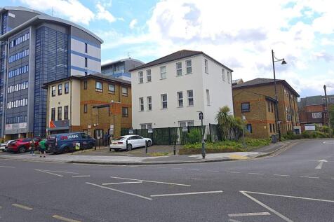 Chandlers Way, Romford RM1 Block of apartments for sale