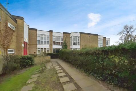 7 Halls Court, Stoney Stanton... 1 bed ground floor flat for sale