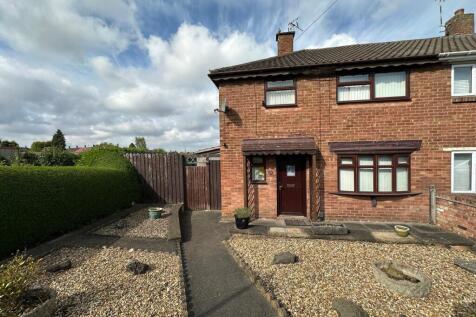 2 bedroom semi-detached house for sale