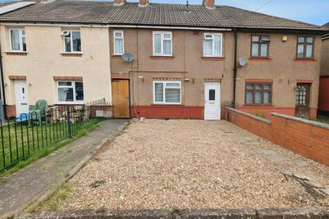29 Armfield Street, Courthouse Green... 3 bed terraced house for sale
