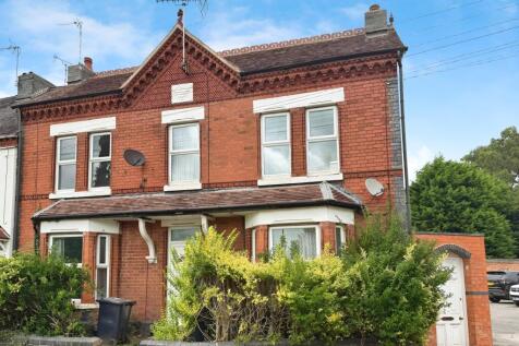 32 & 32A, Pool Bank Street, Nuneaton... 4 bed terraced house for sale