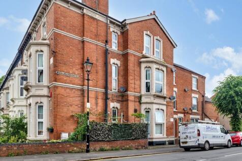 MiddleboroughRoad, Coventry 6 bed end of terrace house for sale