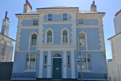 Radnor Cliff, Folkestone, Kent 8 bed detached house for sale