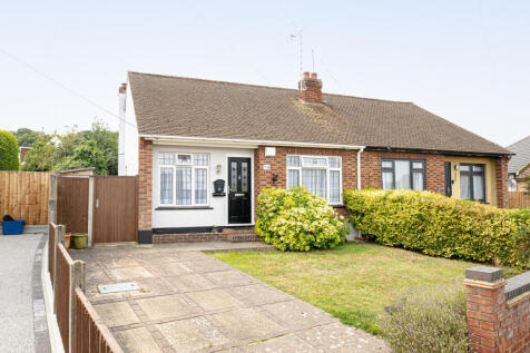 2 bedroom semi-detached bungalow for sale