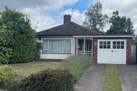 3 bedroom detached bungalow for sale