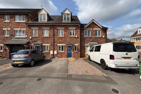 3 bedroom terraced house for sale