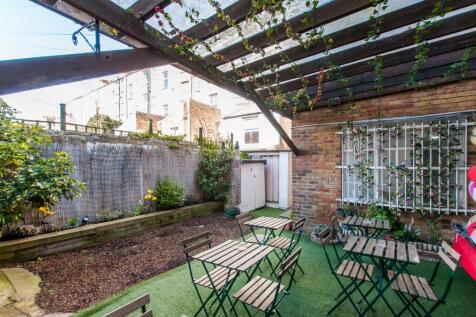Ethelbert Crescent, Margate, Kent, CT9 10 bed townhouse for sale
