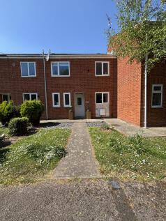 Terraced house for sale