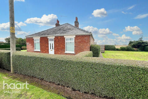 Lutton PE12 3 bed detached bungalow for sale